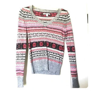 V-Neck sweater